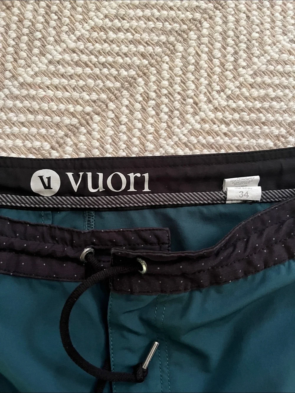 Vuori Men's Green Swim Board Shorts 5” with Black Waistband